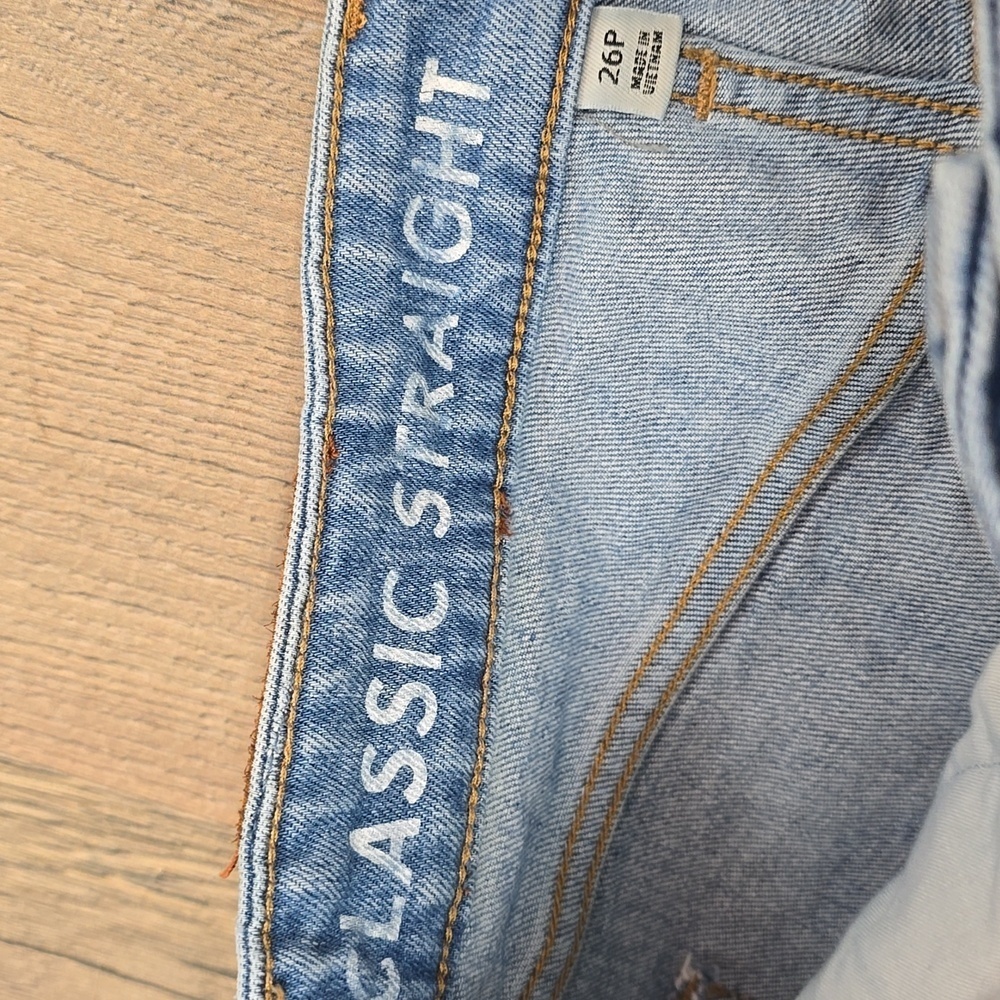 J. CREW Classic Straight Cropped Denim Jeans| Size 26P - Picture 6 of 11